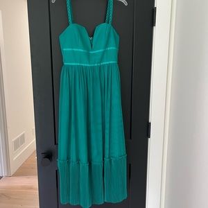 NWT HUTCH (Anthropologie) emerald square neck tulle maxi dress size 6